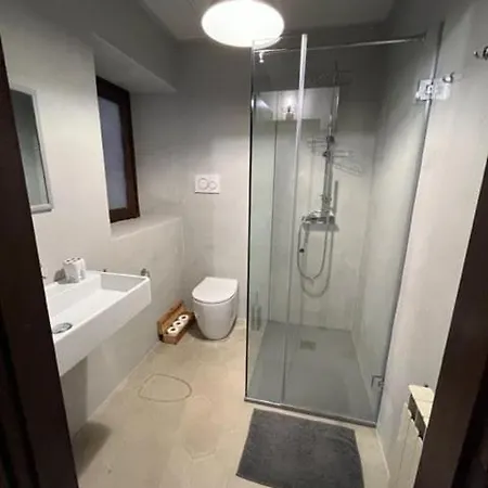 Delizioso In Palazzo Veneziano Apartment
